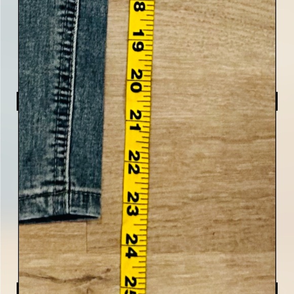 NEW with tags Joes Jeans size 10 straight and narrow The Brixton - Picture 3 of 5